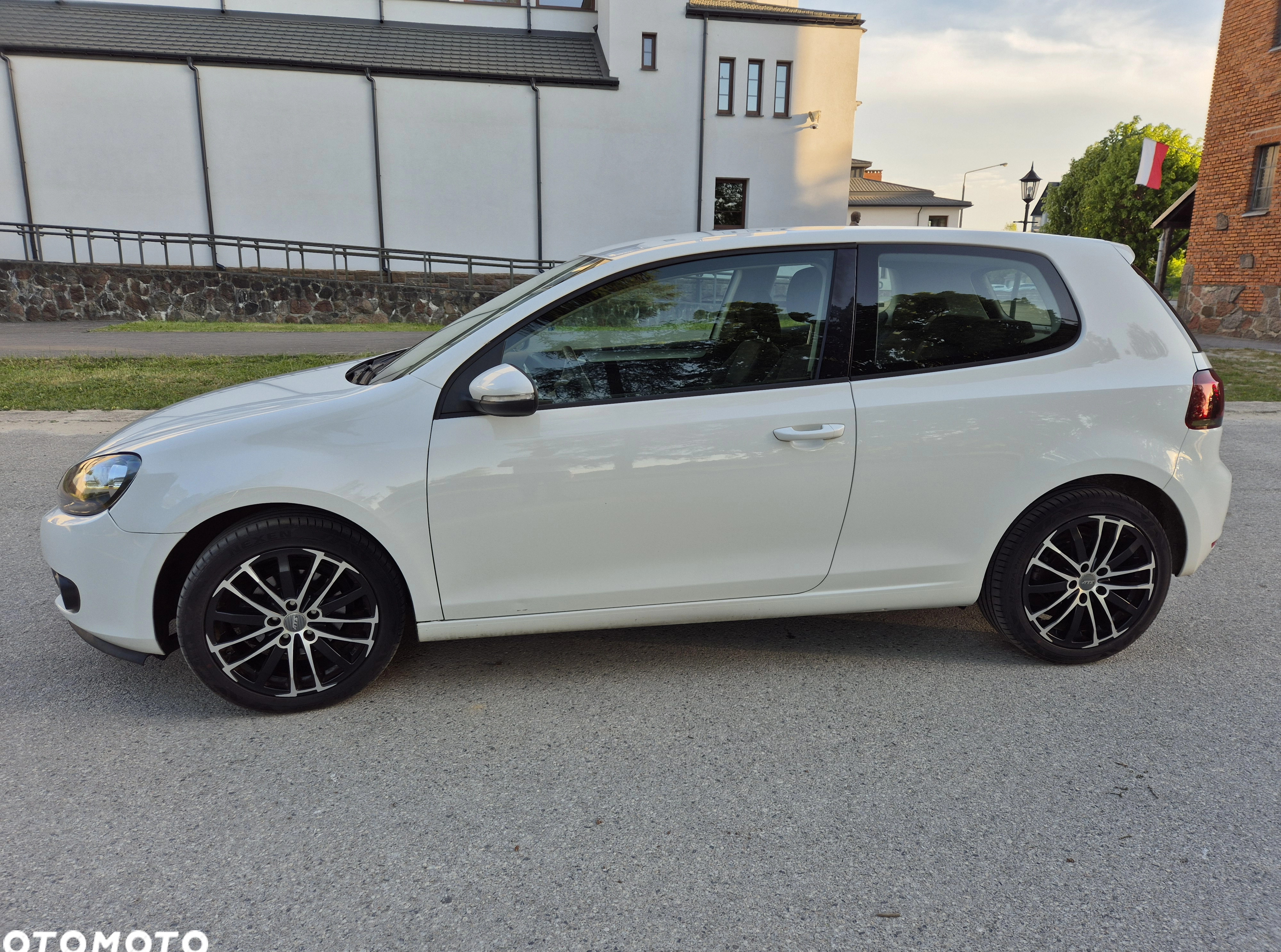 Volkswagen Golf cena 18900 przebieg: 199000, rok produkcji 2009 z Pionki małe 92